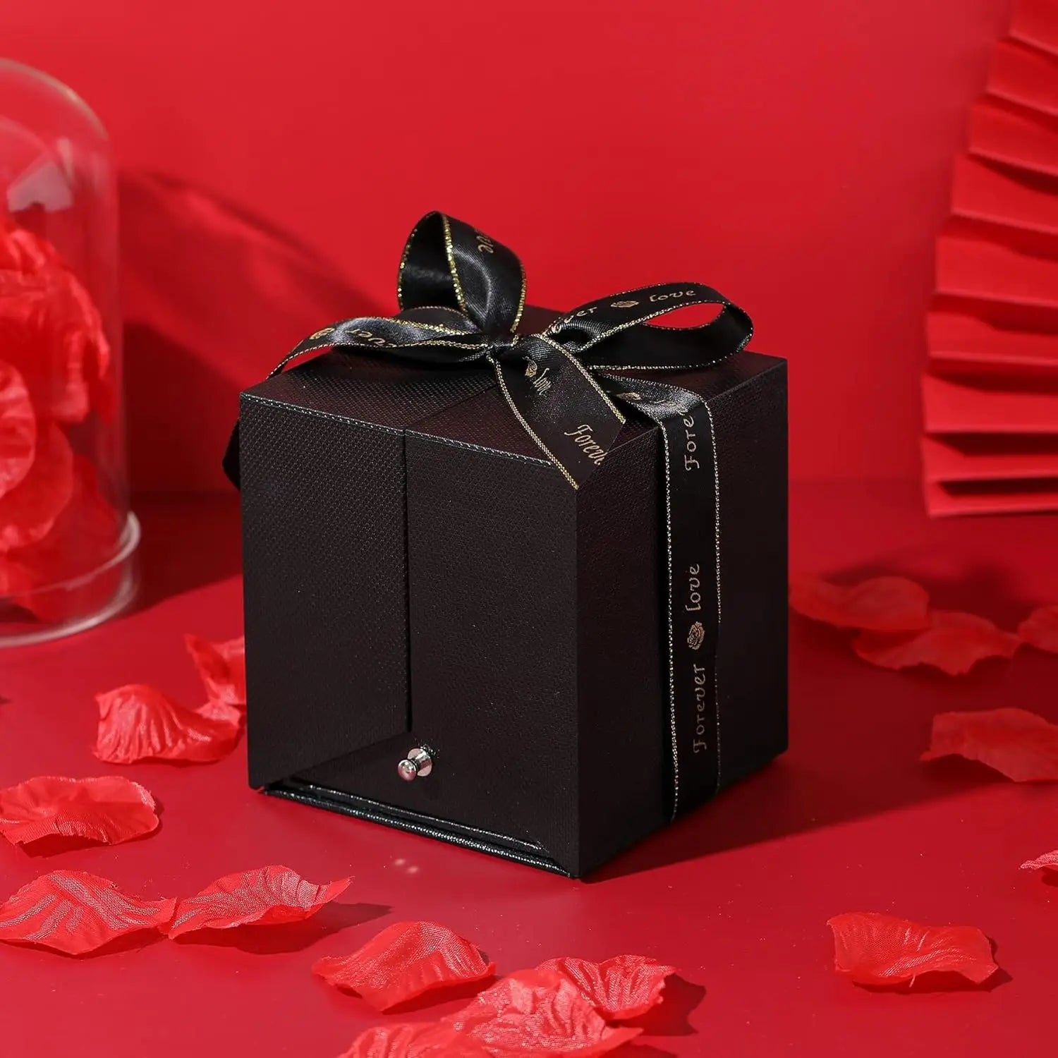 Cutia Iubirii – Colier de Lux cu Trandafir Etern